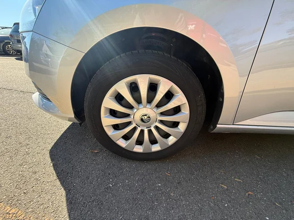 SKODA Fabia Combi (2019) — foto 16 van 24