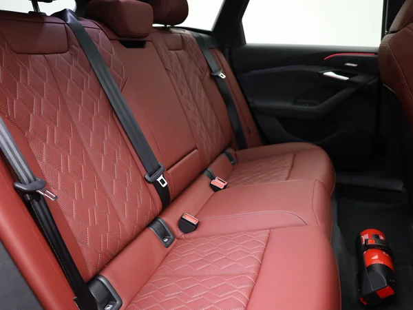 AUDI S6 Avant e-tron (2026) — foto 11 van 20