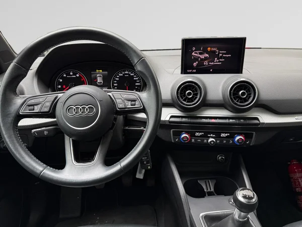 AUDI Q2 (2020) — foto 12 van 15