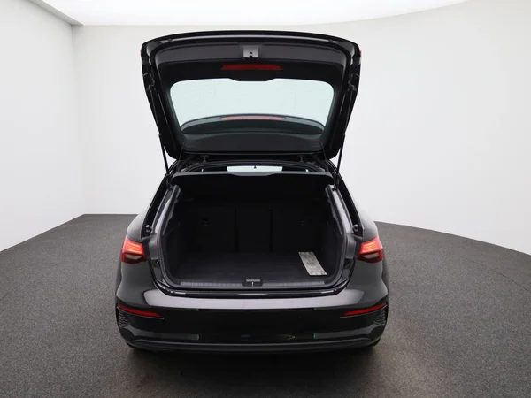 Audi A3 (2022) — foto 3 van 40