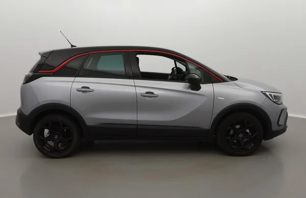 Opel Crossland (2022) — foto 24 van 27