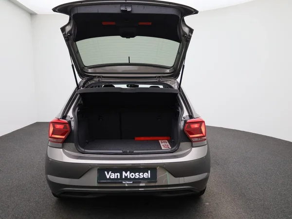 Volkswagen Polo (2021) — foto 5 van 40