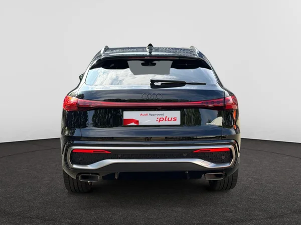 AUDI Q5 Sportback (2025) — foto 13 van 18