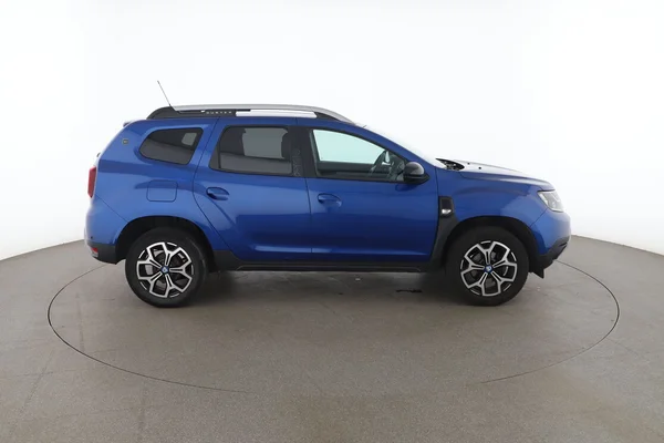 Dacia Duster (2021) — foto 13 van 16