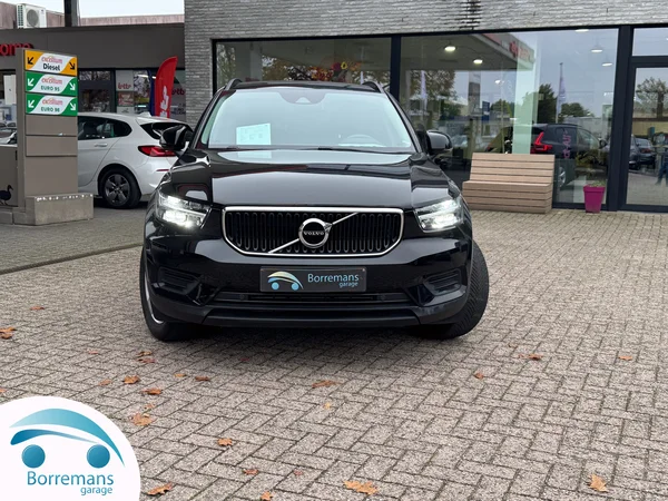 Volvo XC-40 (2022) — foto 34 van 40