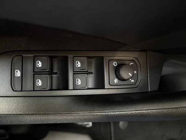 SKODA Kamiq (2025) — foto 7 van 15