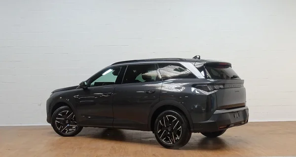 Peugeot 5008 (2025) — foto 19 van 24