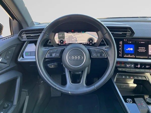 AUDI A3 Sportback (2024) — foto 21 van 21