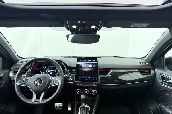 Renault Arkana (2023) — foto 18 van 18