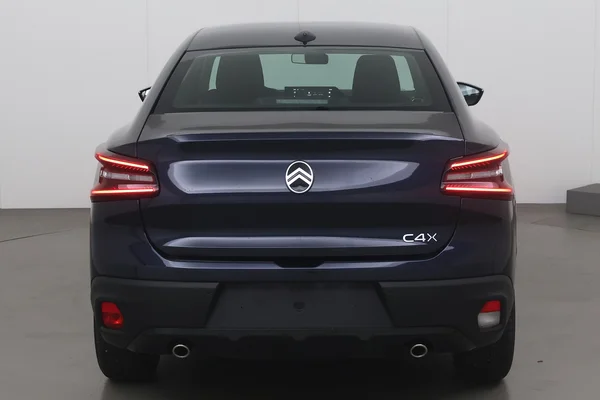Citroen C4 X (2025) — foto 11 van 16
