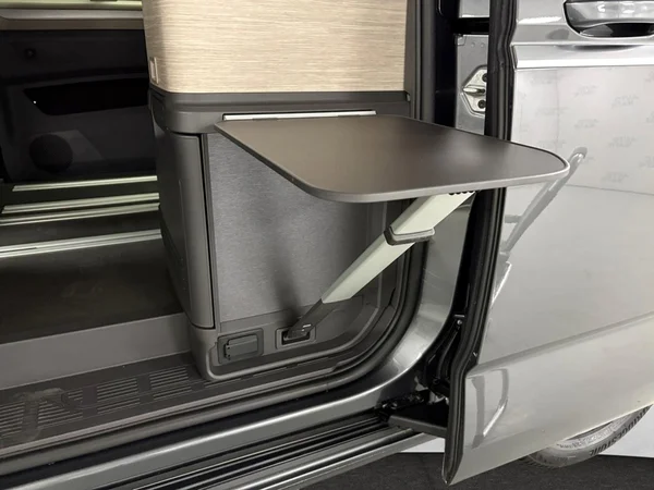 VOLKSWAGEN Multivan T7 Long eHybrid (PHEV) (2026) — foto 7 van 15