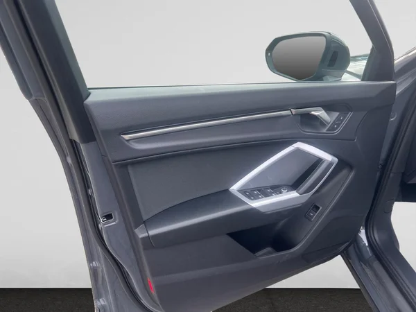 AUDI Q3 Sportback (2026) — foto 2 van 24