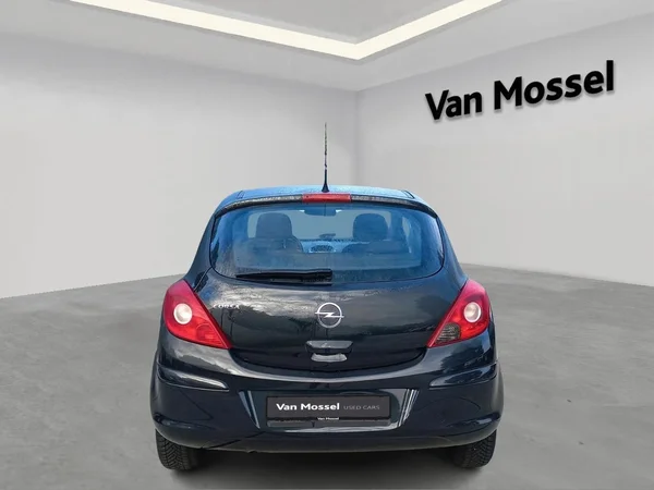 Opel Corsa (2014) — foto 13 van 19