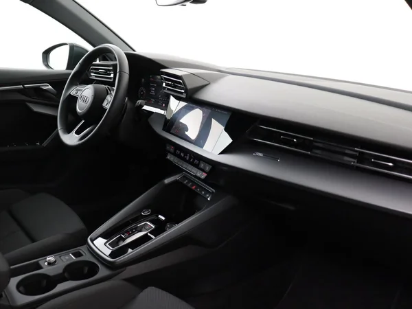 AUDI A3 Sportback (2025) — foto 3 van 4