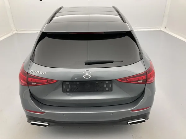 MERCEDES-BENZ C Break (2022) — foto 14 van 36
