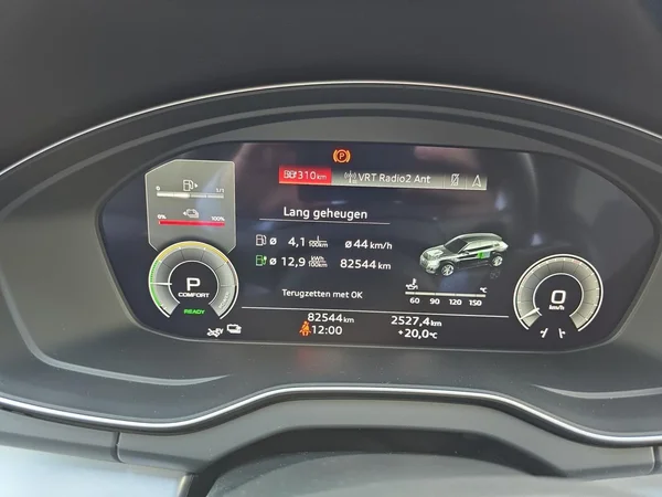 AUDI Q5 Sportback PHEV (2022) — foto 12 van 17