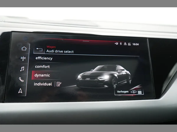 AUDI E-tron GT (2021) — foto 25 van 35
