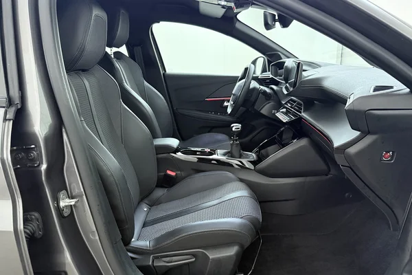Peugeot 208 (2023) — foto 20 van 22