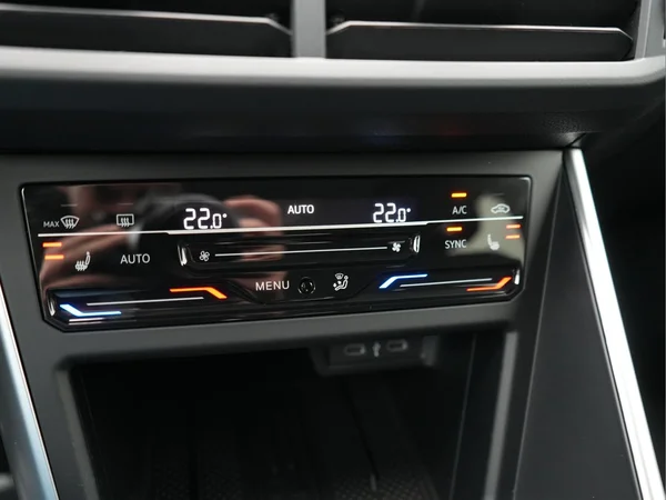 VOLKSWAGEN Polo (2026) — foto 11 van 26