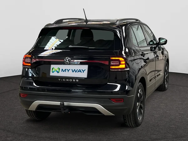 VOLKSWAGEN T-Cross (2020) — foto 12 van 20