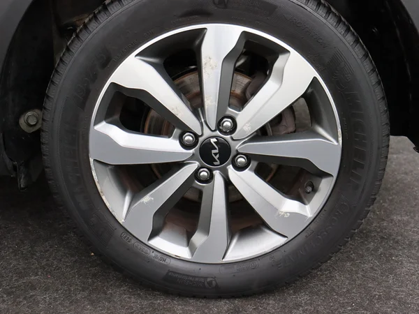 KIA Stonic (2022) — foto 7 van 23