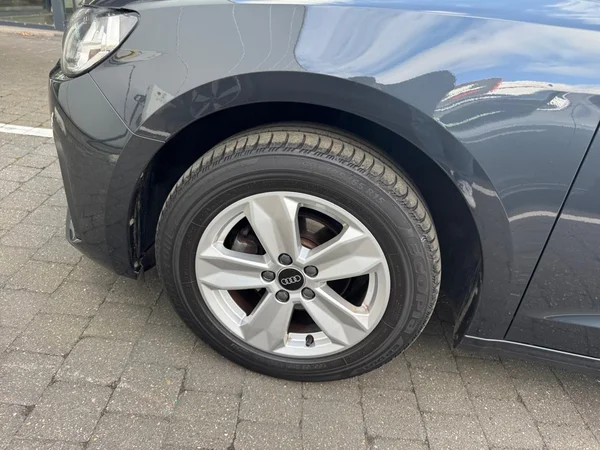 AUDI A1 Sportback (2023) — foto 16 van 24