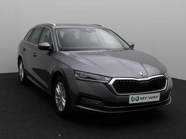 SKODA Octavia Combi (2024) — foto 12 van 27