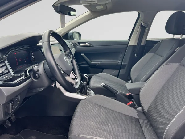 VOLKSWAGEN Taigo (2022) — foto 15 van 19