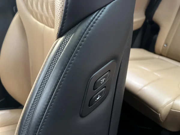 Hyundai Santa Fe (2021) — foto 10 van 23