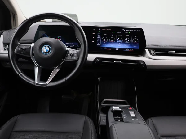 BMW 2 Reeks (2023) — foto 47 van 49