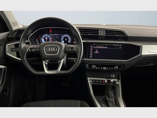 Audi Q3 Sportback (2022) — foto 26 van 26