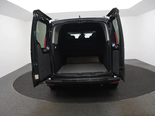 Volkswagen Caddy (2023) — foto 25 van 27