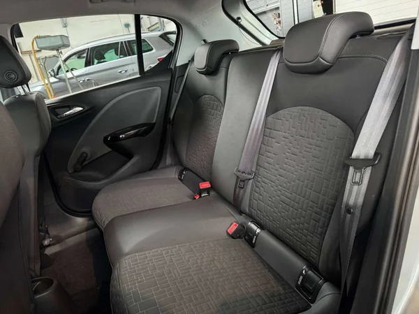 Opel Corsa (2018) — foto 10 van 14