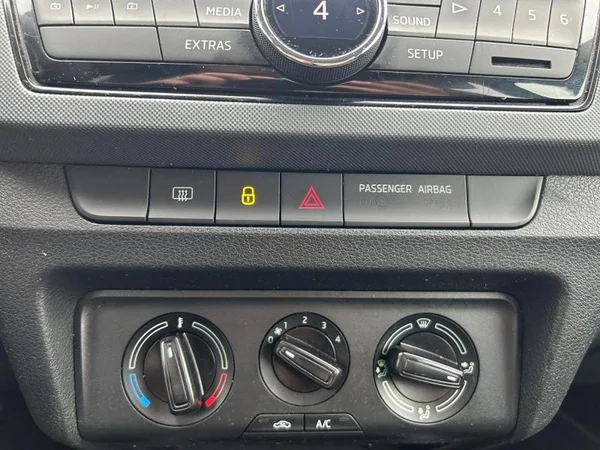 SKODA Fabia (2018) — foto 11 van 31