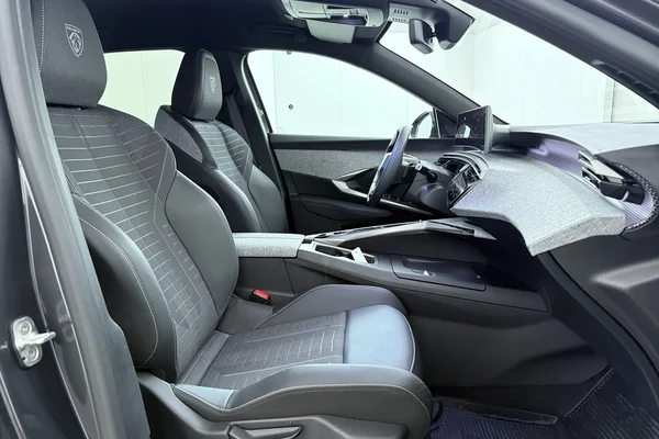 Peugeot 3008 (2025) — foto 13 van 15