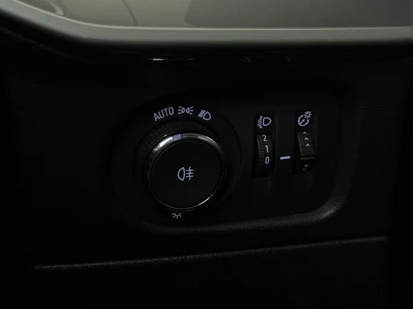 OPEL Mokka (2023) — foto 17 van 26