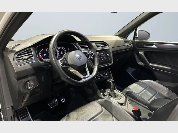 Volkswagen Tiguan Allspace (2022) — foto 31 van 32