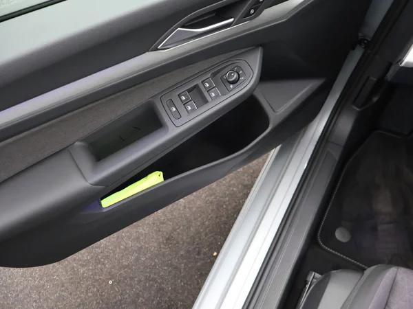 VOLKSWAGEN Golf VIII (2026) — foto 6 van 22