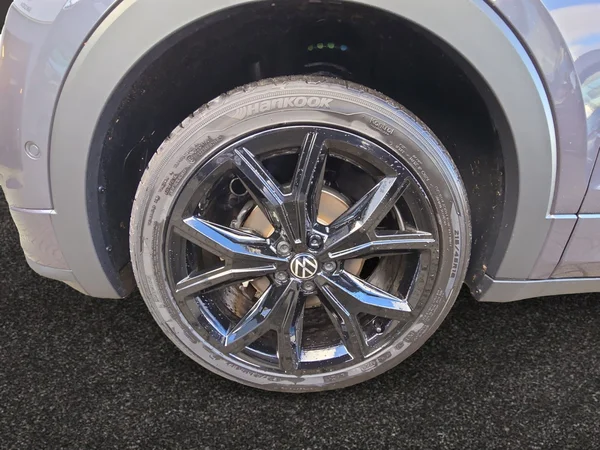 VOLKSWAGEN T-Cross (2024) — foto 16 van 24