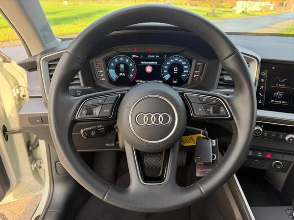 AUDI A1 Allstreet (2025) — foto 6 van 20