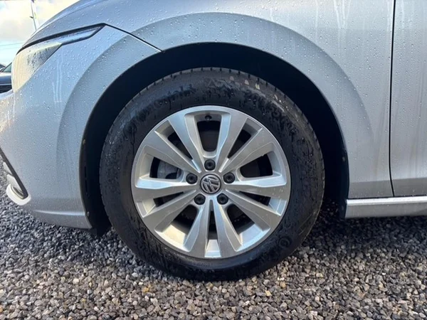 VOLKSWAGEN Golf VIII SW (2022) — foto 4 van 4