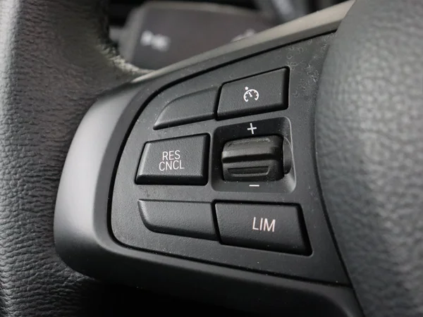 BMW 218 (2021) — foto 9 van 31