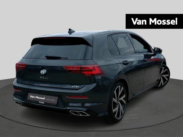 Volkswagen Golf (2023) — foto 13 van 18