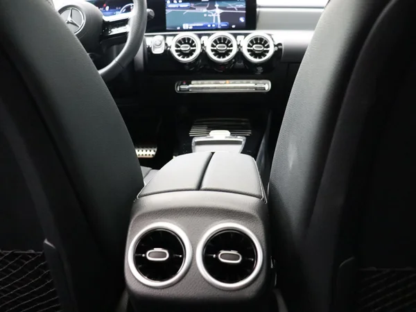 Mercedes-Benz CLA (2026) — foto 18 van 32
