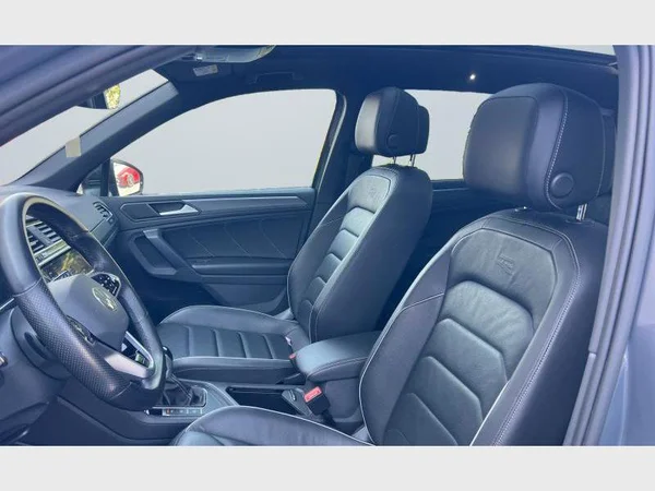 Volkswagen Tiguan (2022) — foto 5 van 27