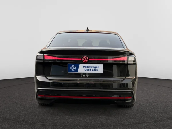 VOLKSWAGEN ID.7 (2026) — foto 9 van 16