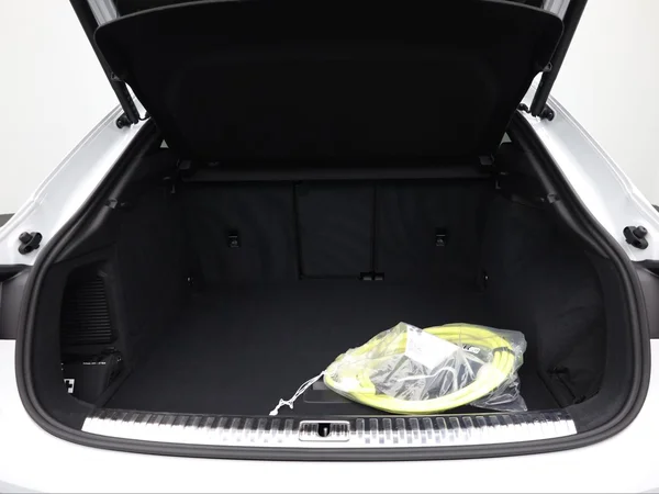 AUDI Q3 Sportback PHEV (2023) — foto 2 van 24
