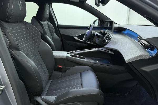 Peugeot 3008 (2025) — foto 16 van 18
