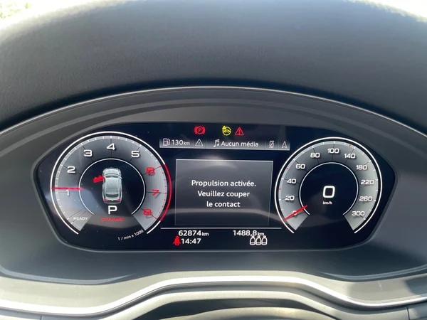 AUDI A5 Sportback (2023) — foto 3 van 21