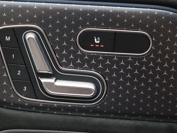 Mercedes-Benz EQB (2025) — foto 33 van 33